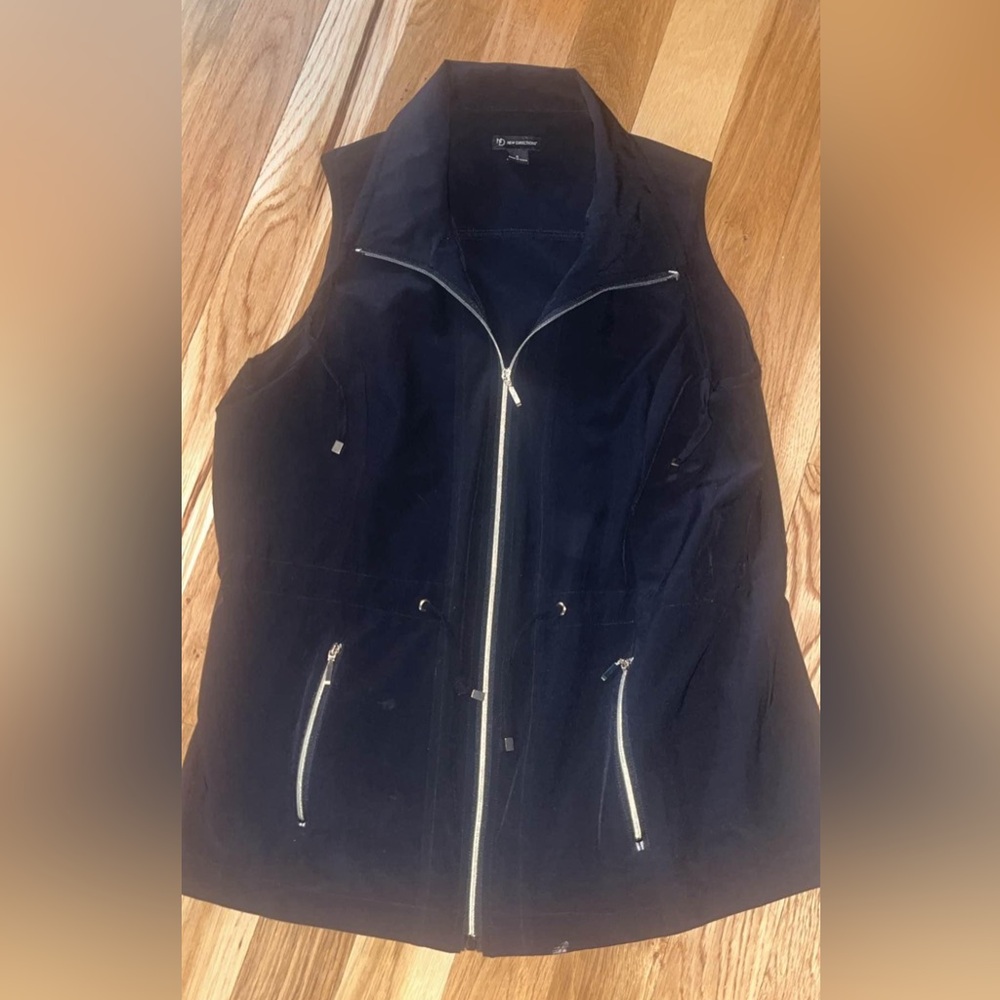 Women’s Small Zip Up Vest By New Directions Color Black